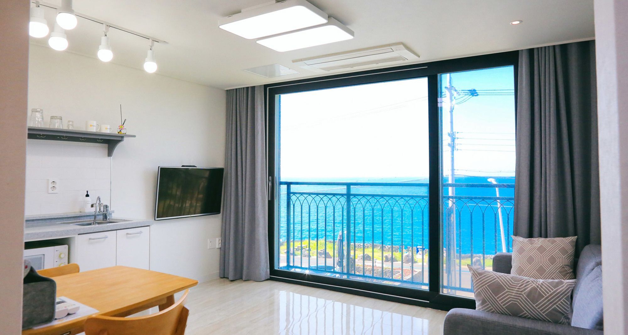 Plumeria Pension Jeju Exterior photo