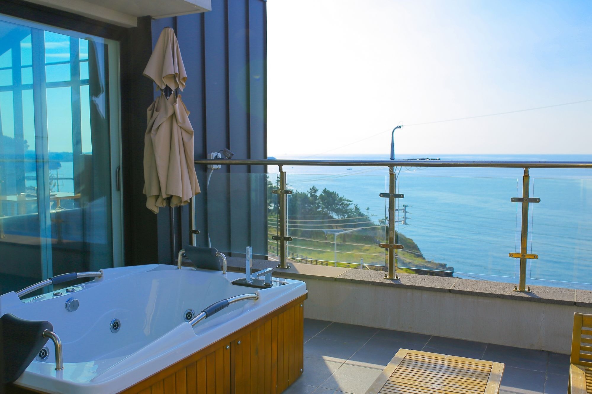 Plumeria Pension Jeju Exterior photo